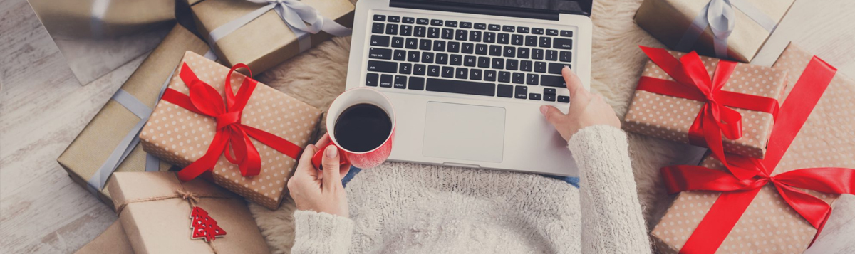 Az online vásárlás a megoldás a karácsonyi őrület ellen!