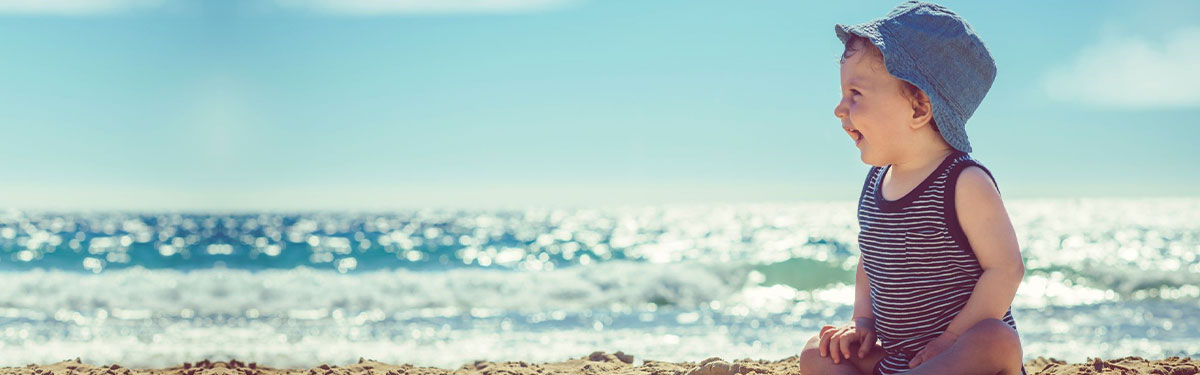 Hogyan védd meg kisbabád bőrét nyáron?