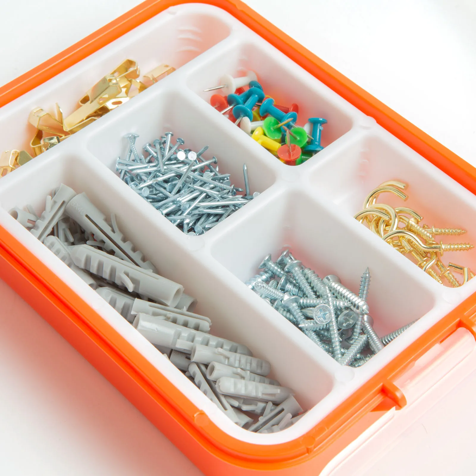 Háztartási barkács készlet – tipli, szeg, kampó